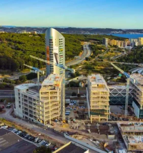 Drone construção civil Portugal para o acompanhamento de obras em larga escala em Lisboa.